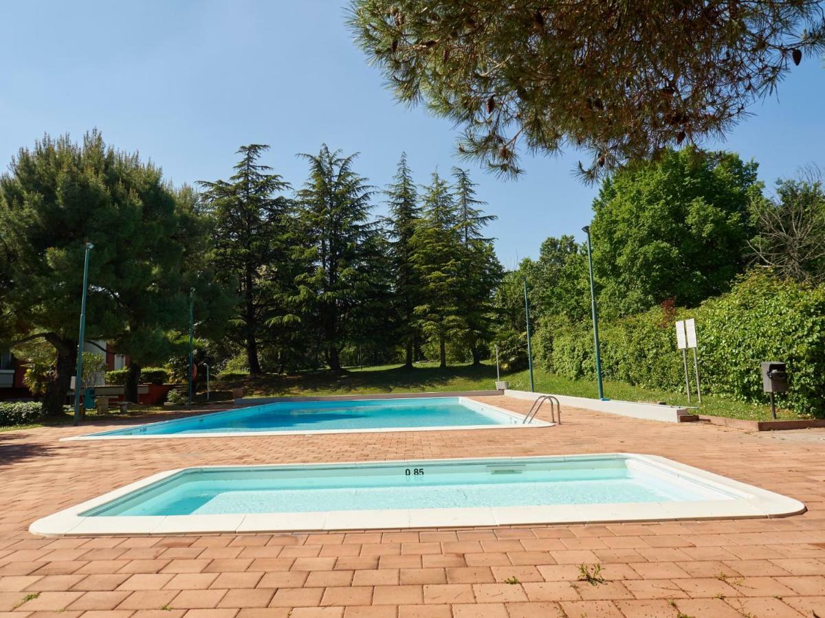 Appartamento Anna Desenzano del Garda Buitenkant foto